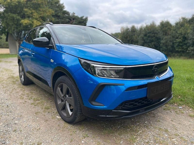 Blau Gebraucht 2022 Opel Grandland X GS Line SUV | 17.800 € (Guter Preis) - Bild 1/4