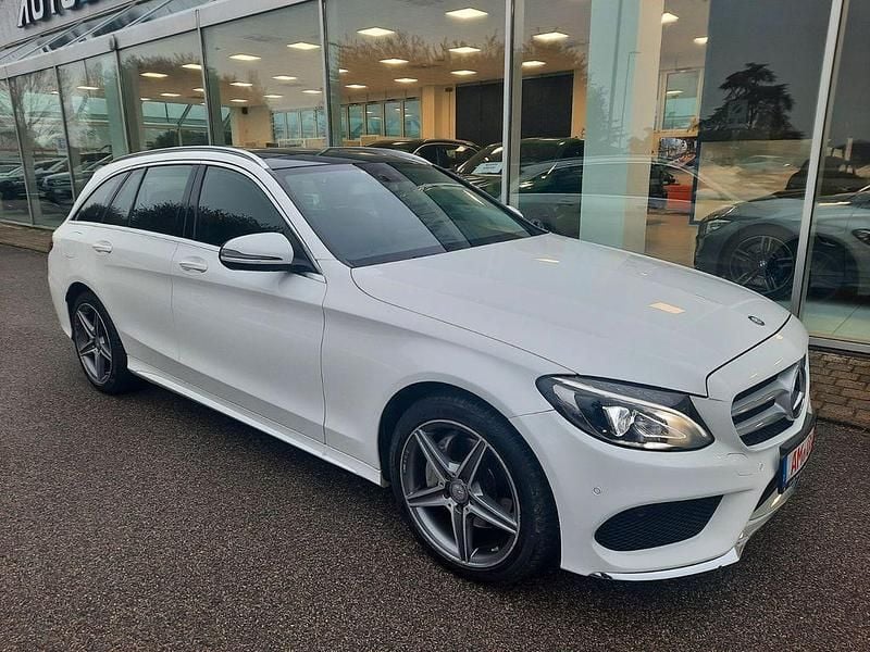 Weiß Gebraucht 2017 Mercedes C200 AMG line Kombi | 14.900 € (Superpreis) - Bild 1/4