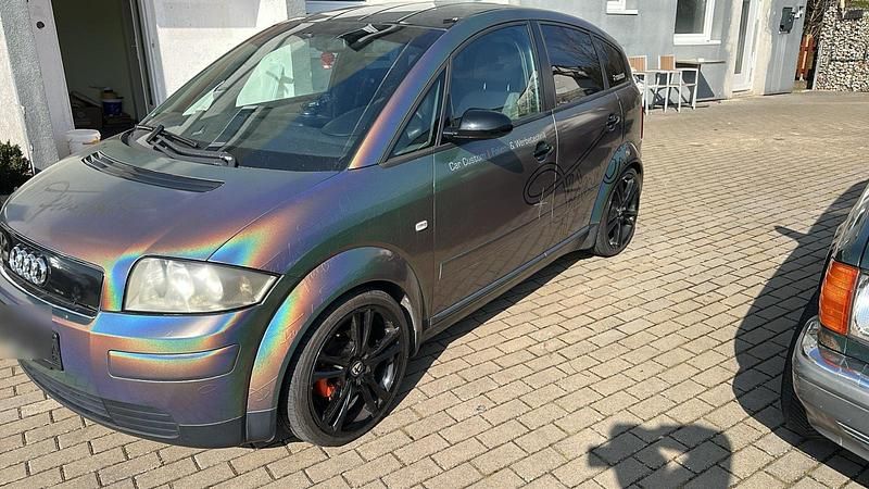 Schwarz Gebraucht 2003 Audi A2 Kleinwagen | 2.800 € (Fairer Preis) - Bild 1/4