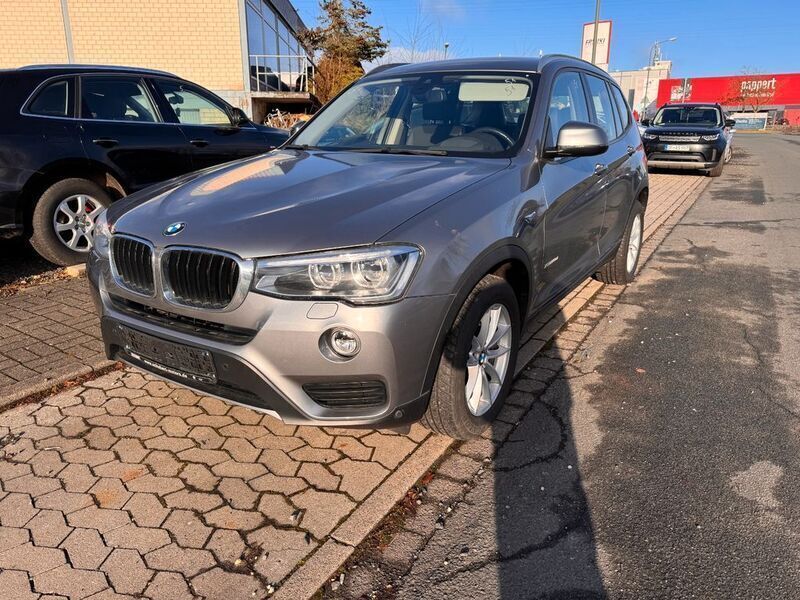 Grau Gebraucht 2017 BMW X3 Advantage SUV | 20.999 € (Fairer Preis) - Bild 1/4
