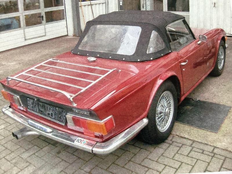 Gebraucht Triumph TR6 95 PS (69 kW) 1970 Rot Cabrio