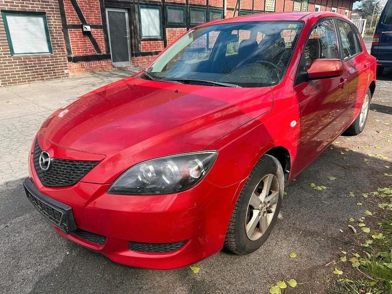 Usata Mazda 3 105 CV (77 kW) 2005 Rosso Berlina