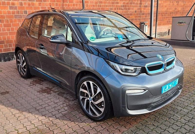 Grau Gebraucht 2018 BMW i3 Kleinwagen | 14.900 € (Guter Preis) - Bild 1/4
