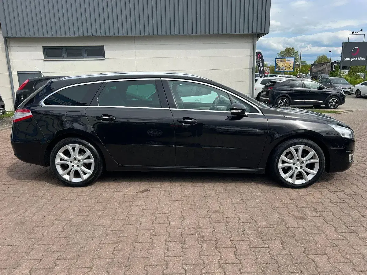 Gebraucht Peugeot 508 SW Allure 163 PS (119 kW) 2012 Braun Kombi
