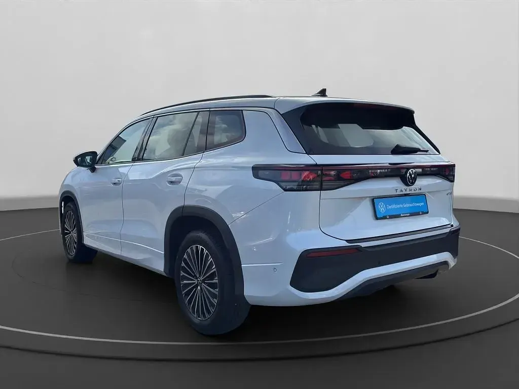 Gebraucht VW Tayron Life 150 PS (110 kW) 2025 Weiß SUV