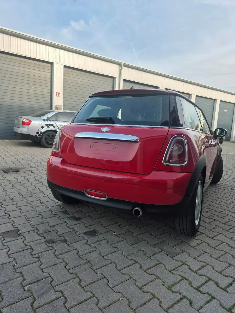 Used Mini Cooper 95 HP (69 kW) 2008 Red Hatchback
