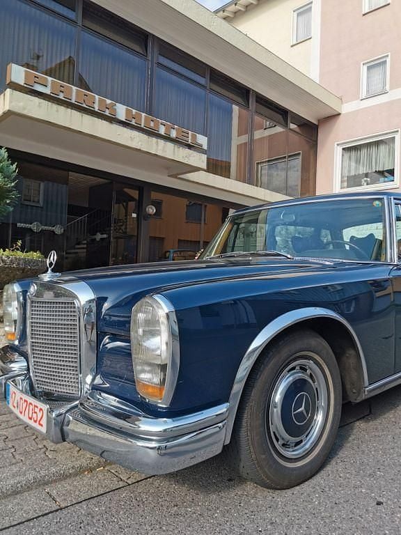 Blau Gebraucht 1969 Mercedes 600 Limousine | 139.000 € - Bild 1/4