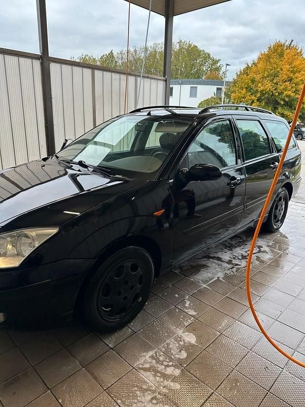 Gebraucht 2004 Ford Focus Kombi | 200 € (Superpreis) - Bild 1/4
