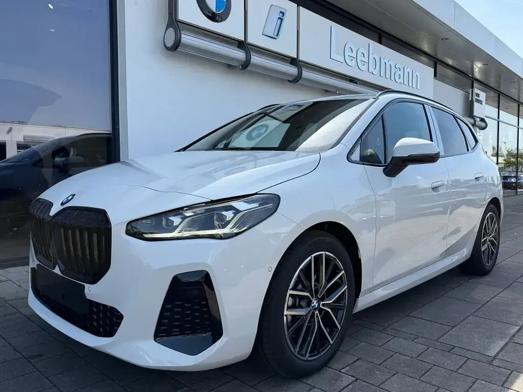 Neu BMW 223 Active Tourer M Sport 218 PS (160 kW) 2026 Weiß Van / Kleinbus