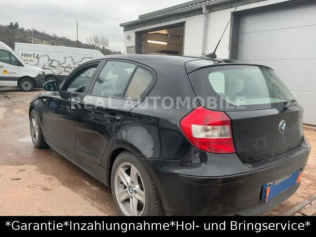 Używany BMW 120 Advantage 150 KM (110 kW) 2006 Czarny Hatchback