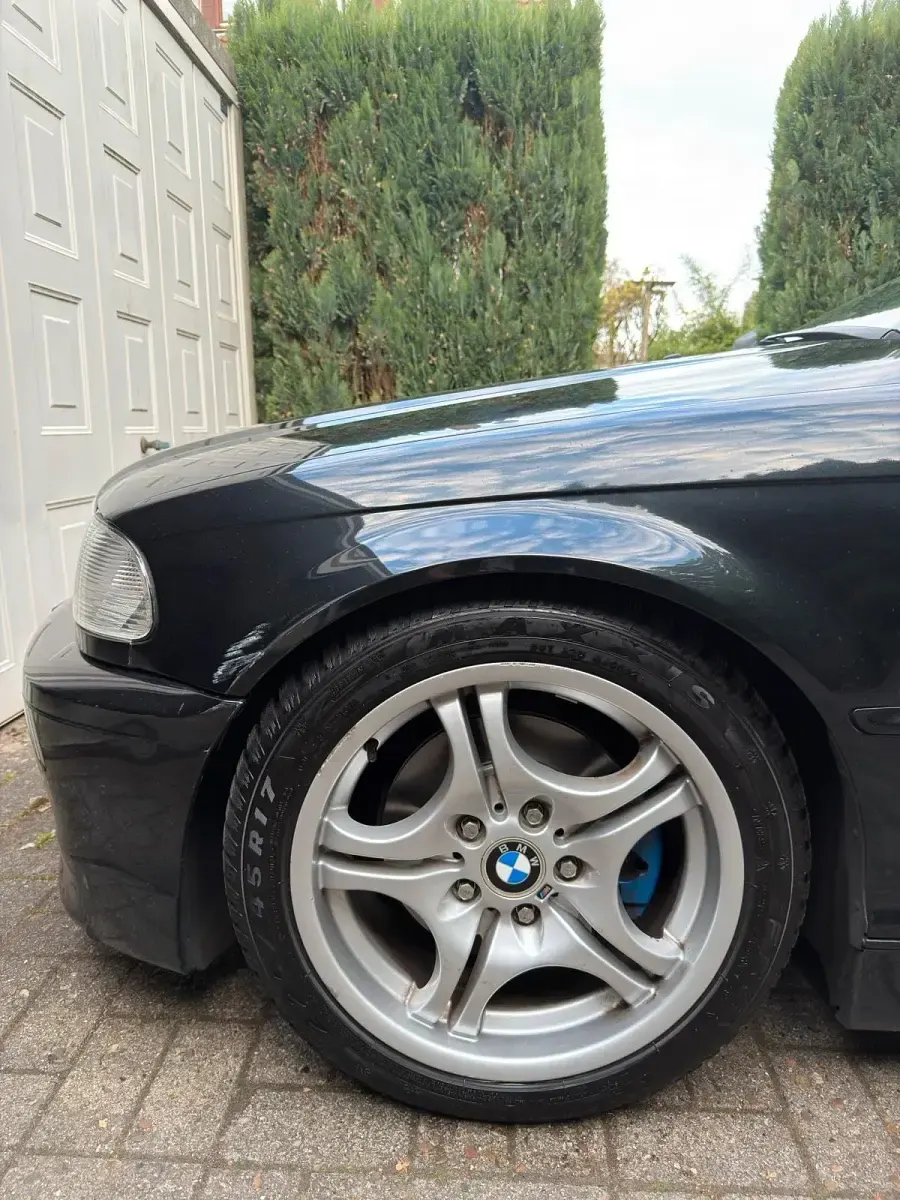 Gebraucht BMW 320 Cabriolet 170 PS (125 kW) 2001 Schwarz Cabrio