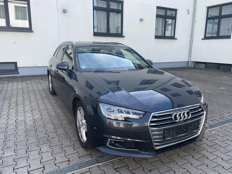 Gebraucht Audi A4 S-Line 150 PS (110 kW) 2016 Grau Kombi