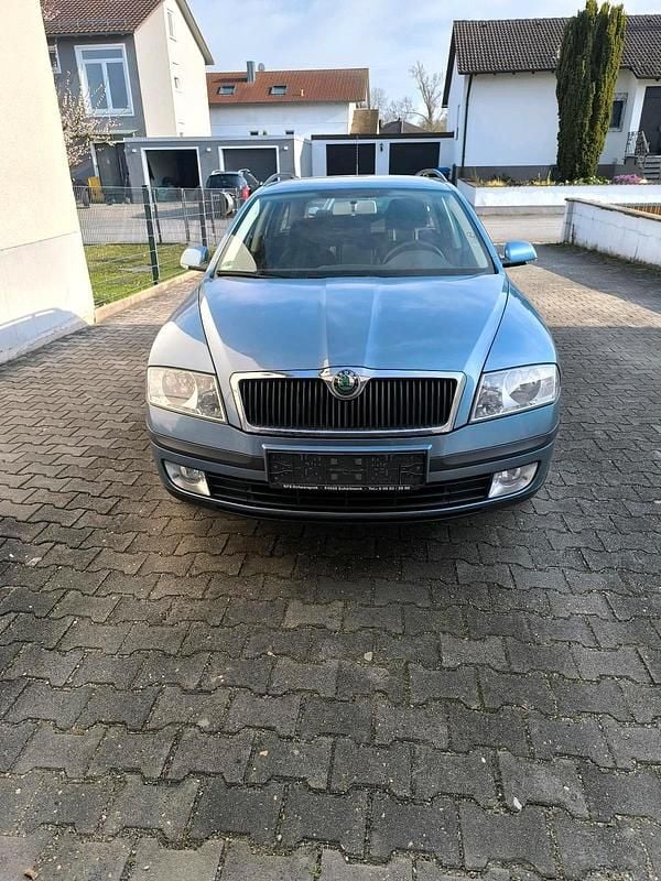 Gebraucht Skoda Octavia 102 PS (75 kW) 2008 Grau Kombi