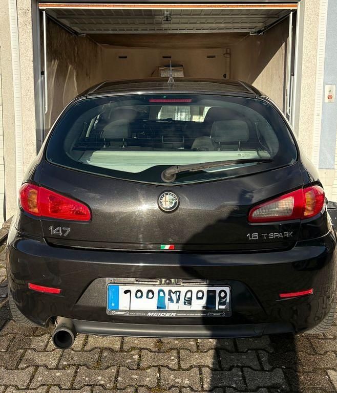 Gebraucht Alfa Romeo 147 Progression 105 PS (77 kW) 2006 Schwarz Kleinwagen
