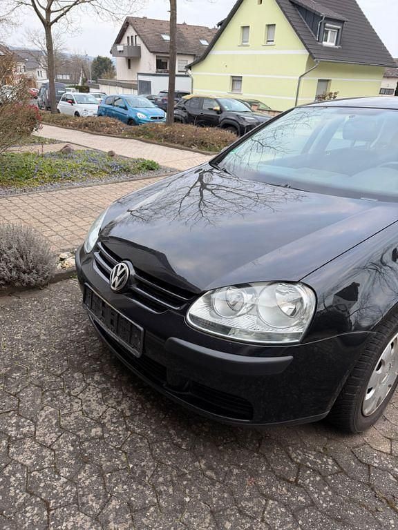 Gebraucht VW Golf IV Trendline 75 PS (55 kW) 2005 Schwarz Limousine