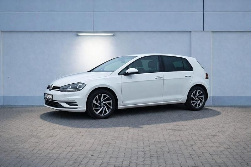 Gebraucht VW Golf VII Sound 110 PS (80 kW) 2018 Weiß Kleinwagen