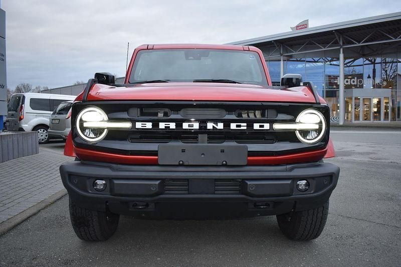 Gebraucht Ford Bronco Outer Banks 334 PS (245 kW) 2024 Rot SUV