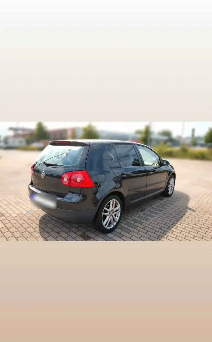 Gebraucht VW Golf V 75 PS (55 kW) 2004 Schwarz Kleinwagen
