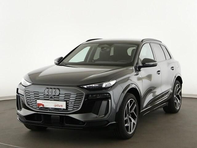 Gebraucht Audi Q6 e-tron Ambiente 185 kW (252 PS) 2025 Daytonagrau perleffekt SUV