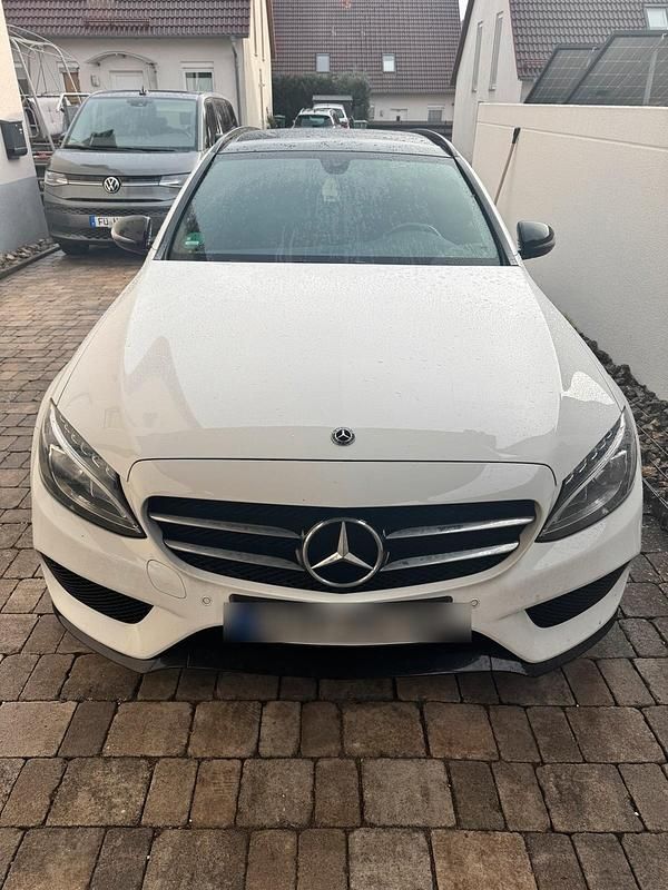 Gebraucht Mercedes C220 AMG line 2016 Weiß Kombi