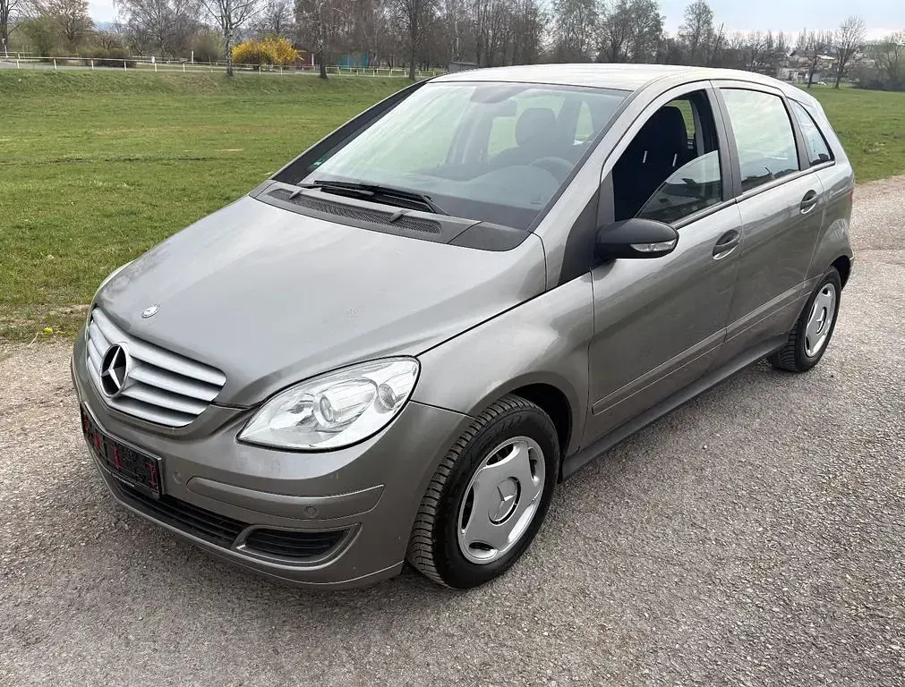 Gebraucht Mercedes B170 116 PS (85 kW) 2007 Grau Van / Kleinbus