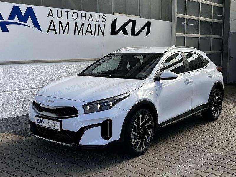 Neu Kia XCeed Comfort 150 PS (110 kW) 2025 Weiß SUV