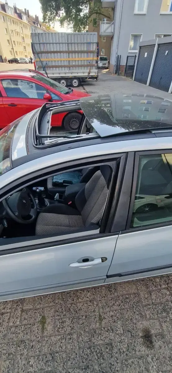 Gebraucht Renault Mégane 113 PS (83 kW) 2004 Grau Limousine