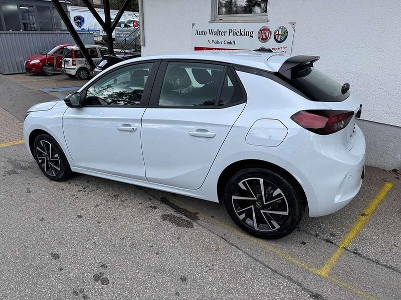 Nowe Opel Corsa Edition 101 KM (74 kW) 2025 Biały Hatchback