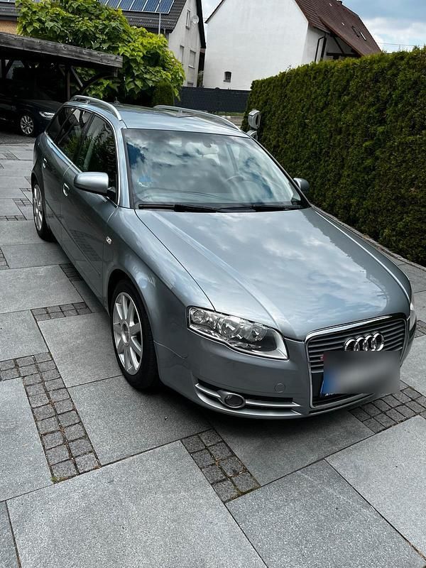 Silber Gebraucht 2007 Audi A4 Kombi | 4.800 € (Etwas zu teuer) - Bild 1/4