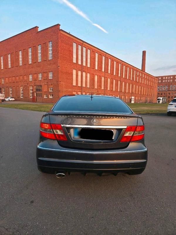 Gebraucht Mercedes CLC220 150 PS (110 kW) 2009 Grau Kleinwagen