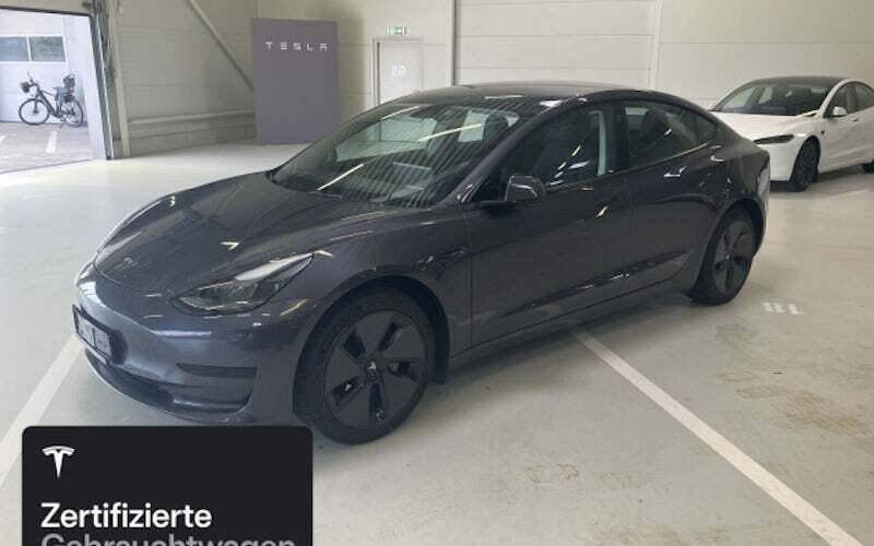 Silber Gebraucht 2022 Tesla Model 3 Limousine | 29.100 € (Fairer Preis) - Bild 1/4