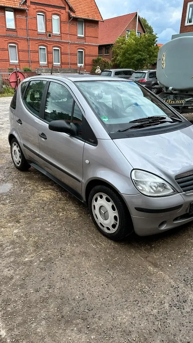 Gebraucht Mercedes A160 60 PS (44 kW) 2000 Silber Kleinwagen