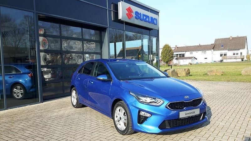 Gebraucht Kia Ceed Vision 160 PS (117 kW) 2021 Blau Kleinwagen