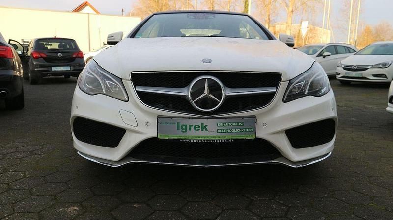 Gebraucht Mercedes E350 Sport 258 PS (189 kW) 2015 Diamantweiss Cabrio
