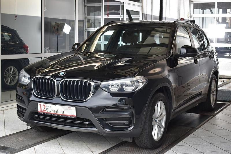 Schwarz schwarz ii metallic Gebraucht 2019 BMW X3 Advantage SUV | 24.933 € (Fairer Preis) - Bild 1/4
