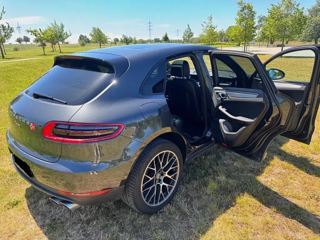 Gebraucht Porsche Macan 252 PS (185 kW) 2018 Grau SUV
