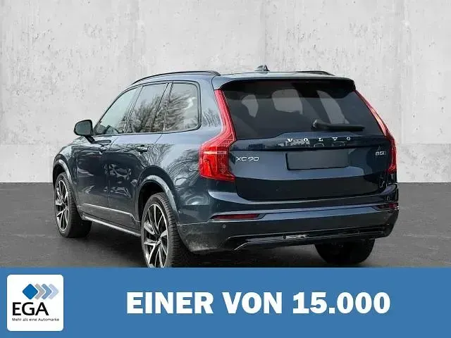 Gebraucht Volvo XC90 Ultimate 235 PS (172 kW) 2024 Blau metallic SUV