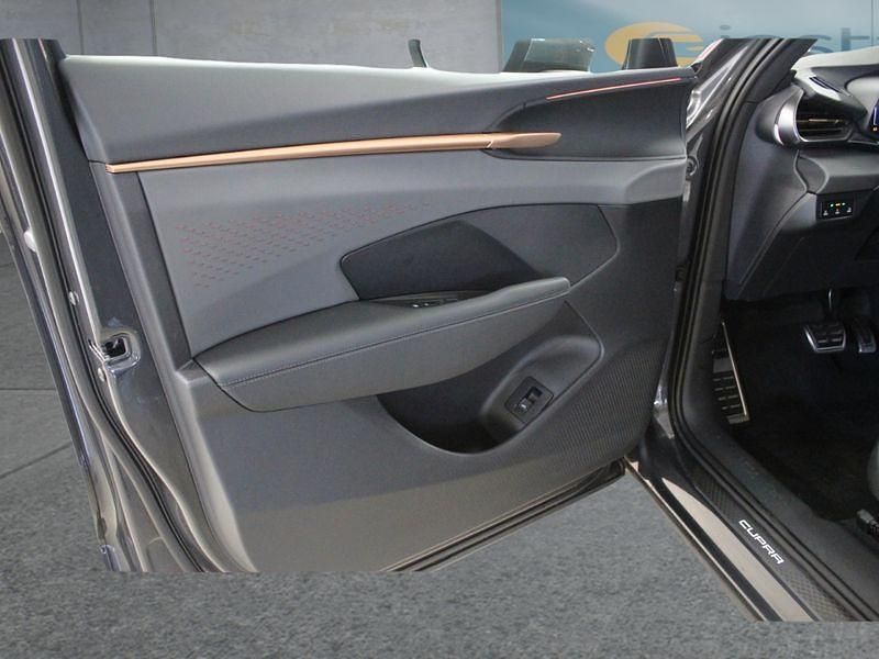 Second-hand Cupra Terramar 150 CP (110 kW) 2025 Gri SUV