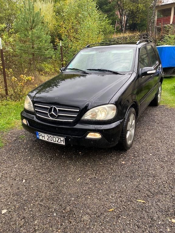 Schwarz Gebraucht 2004 Mercedes ML270 SUV | 2.200 € (Guter Preis) - Bild 1/4