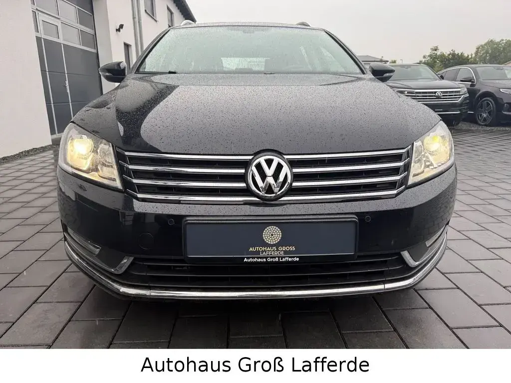 Gebraucht VW Passat Edition 140 PS (102 kW) 2014 Schwarz Kombi