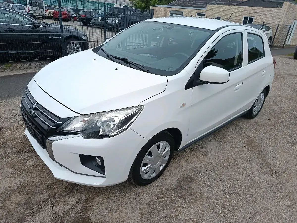 Gebraucht Mitsubishi Space Star 71 PS (52 kW) 2020 Weiß Kleinwagen