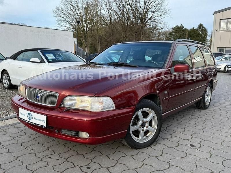 Gebraucht Volvo V70 170 PS (125 kW) 1999 Rot Kombi