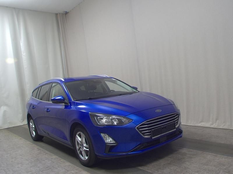 Gebraucht Ford Focus Cool & Connect 125 PS (91 kW) 2022 Blau Kombi