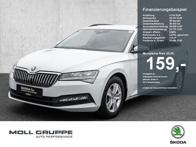 Gebraucht Skoda Superb Ambition 150 PS (110 kW) 2024 Moonweiß perleffekt (metallic) Kombi
