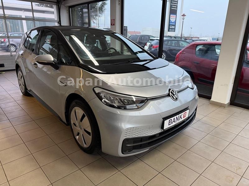 Grau Gebraucht 2021 VW ID.3 Pure Kleinwagen | 16.400 € (Superpreis) - Bild 1/4