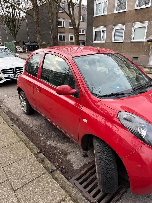 Gebraucht Nissan Micra 65 PS (47 kW) 2005 Rot Kleinwagen