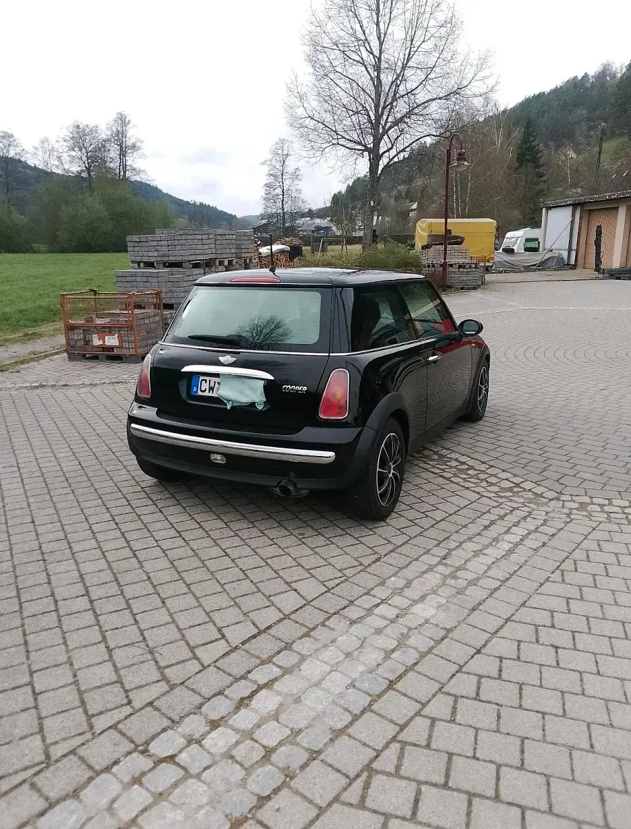 Usata Mini Cooper 116 CV (85 kW) 2004 Nero Utilitaria