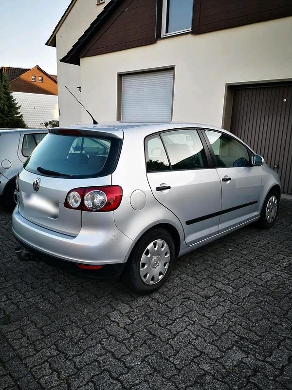 Gebraucht VW Golf IV 75 PS (55 kW) 2005 Silber Kleinwagen
