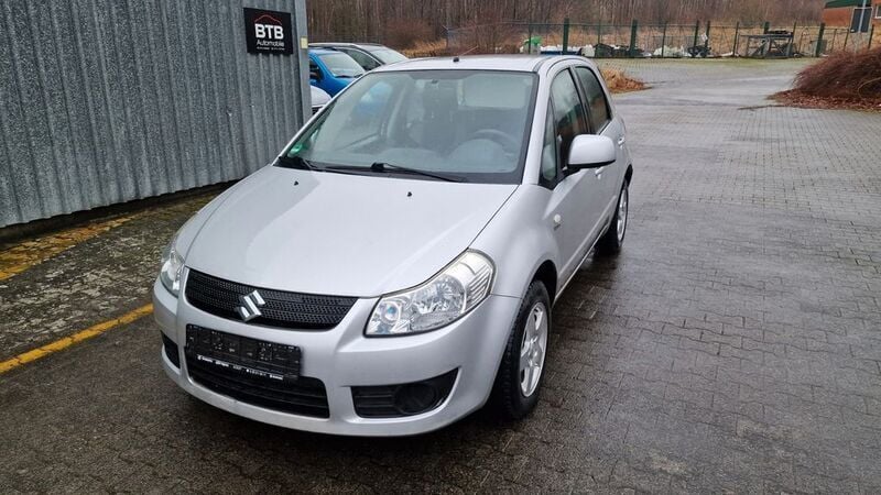 Gebraucht Suzuki SX4 Comfort 120 PS (88 kW) 2009 Limousine