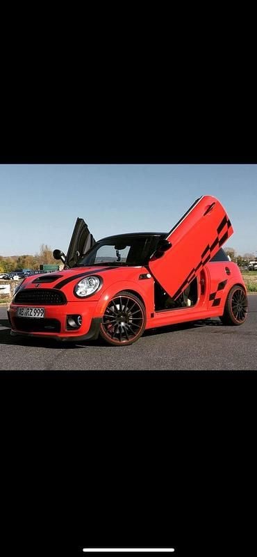 Gebraucht Mini John Cooper Works 211 PS (155 kW) 2010 Rot Kleinwagen